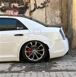 کرایسلەر 300